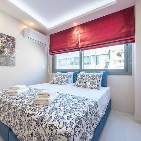 Central Mini Suite Атина Екстериор снимка